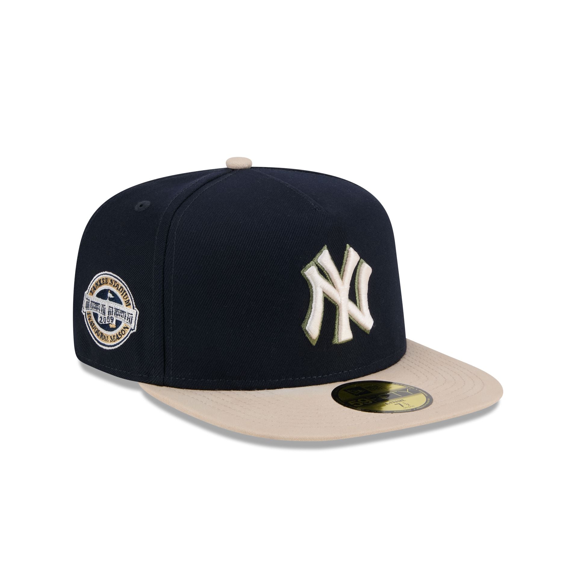 New Era New York Yankees Red Fitted Hat Statue Of Liberty Size 7 3/4 Gray UV