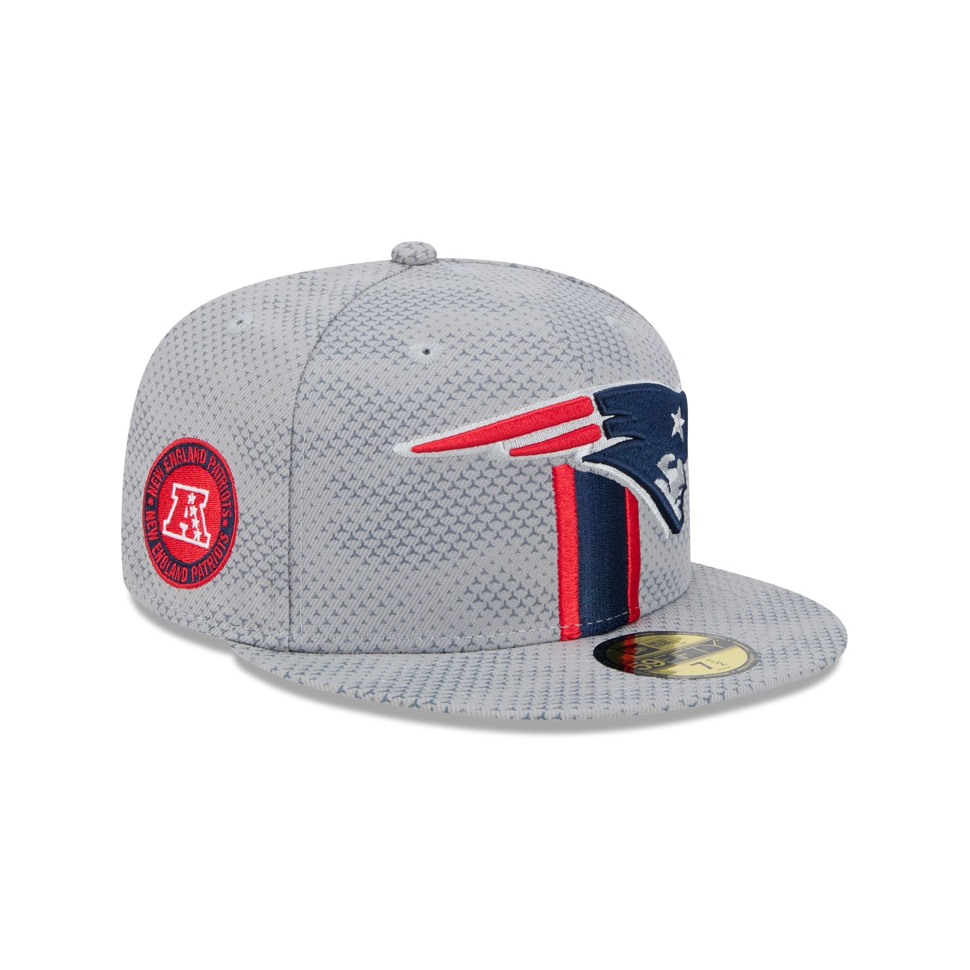 New Era New England Patriots 2024 Sideline 59FIFTY Fitted Hat