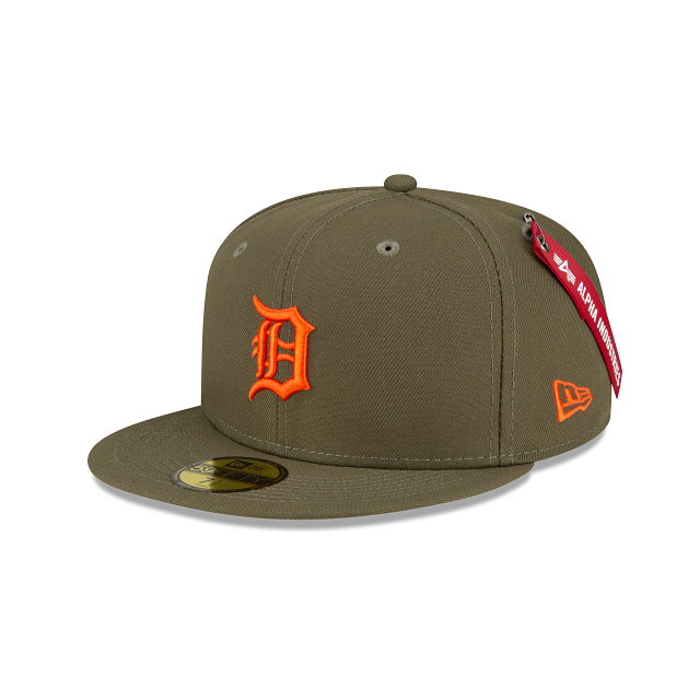 Shop New Era Detroit Tigers Alpha Industries Tee 13025977 black