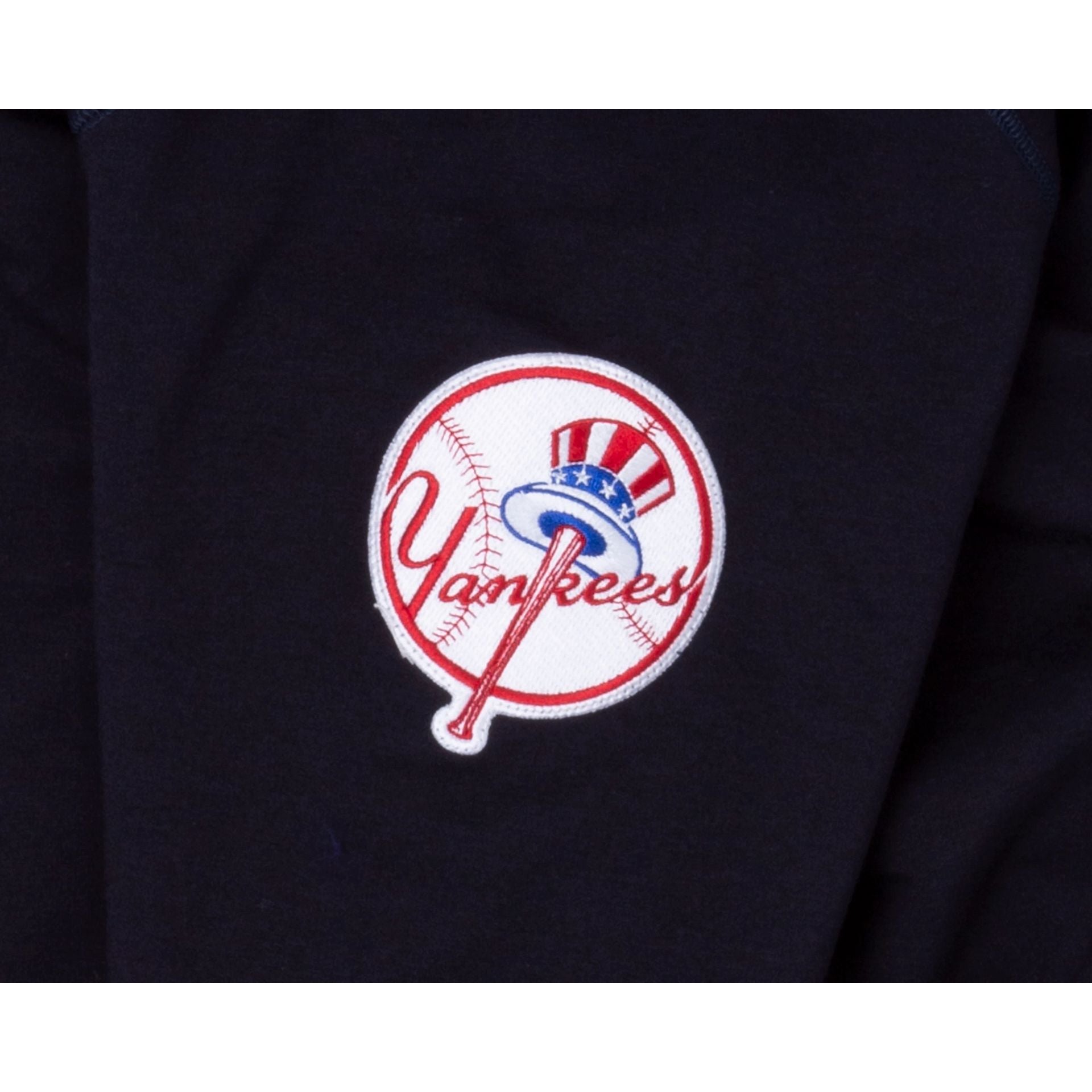 New York Yankees Logo Select Hoodie – New Era Cap
