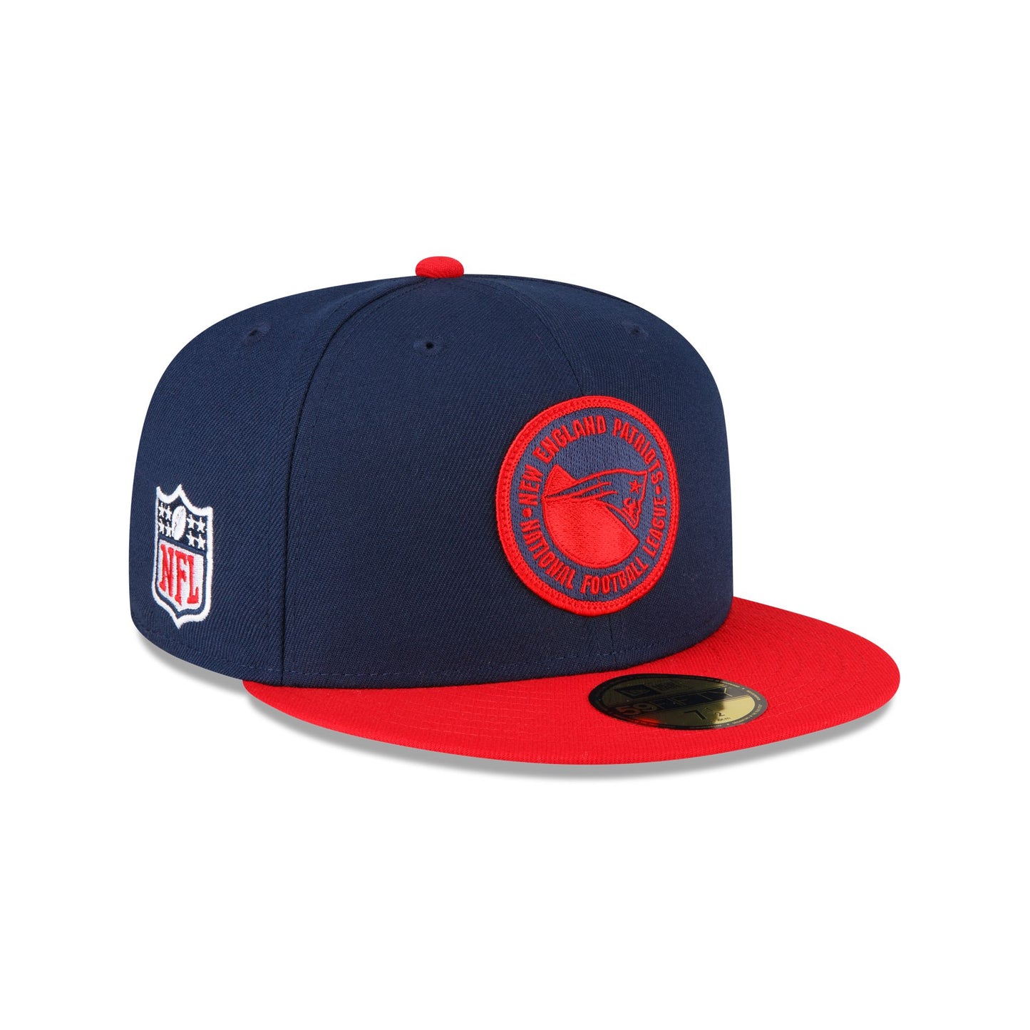 New England Patriots 2023 Sideline Team Patch 59FIFTY Fitted Hat