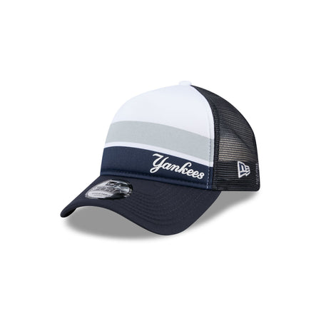 New York Yankees Color Block 9FORTY A-Frame Trucker Snapback Hat