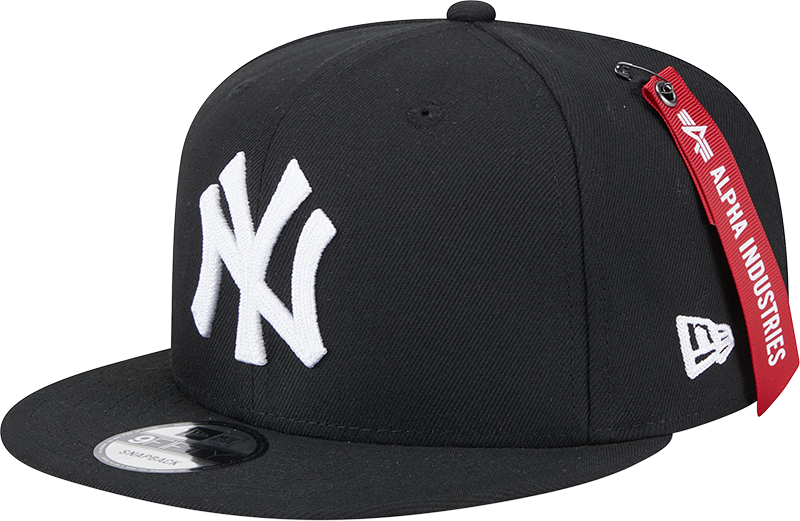 Alpha Industries x New York Yankees Black 9FIFTY Snapback Hat