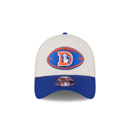 Denver Broncos 2024 Historic Sideline 39THIRTY Stretch Fit Hat