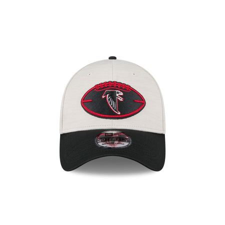 Atlanta Falcons 2024 Historic Sideline 39THIRTY Stretch Fit Hat