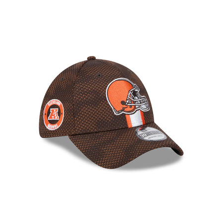 Cleveland Browns 2024 Sideline 39THIRTY Stretch Fit Hat