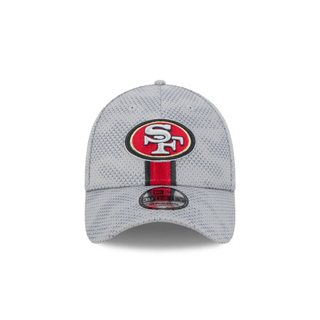 San Francisco 49ers 2024 Sideline Gray 39THIRTY Stretch Fit Hat