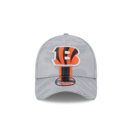 Cincinnati Bengals 2024 Sideline Gray 39THIRTY Stretch Fit Hat