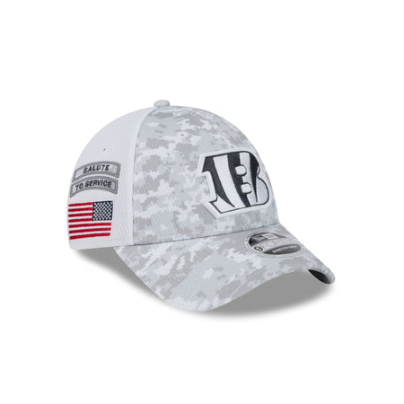 Cincinnati Bengals 2024 Salute to Service 9FORTY Stretch-Snap Hat