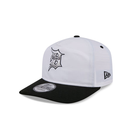 Detroit Tigers Chrome Logo Golfer