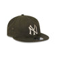 New York Yankees Rifle Green Retro Crown 9FIFTY Adjustable Hat