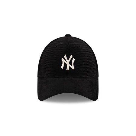 New York Yankees Velvet Cord 9FORTY Snapback Hat