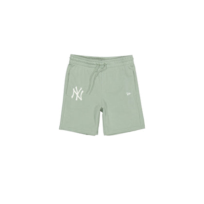 New York Yankees Everest Green Core Fit Shorts