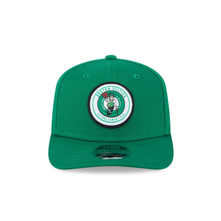 Boston Celtics Circle Patch 9SEVENTY Stretch-Snap Hat