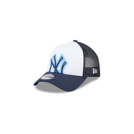 New York Yankees Kids Painted 9FORTY A-Frame Trucker Hat