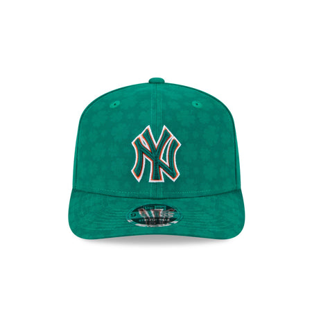 New York Yankees St. Patrick's Day 2025 9SEVENTY Stretch-Snap Hat