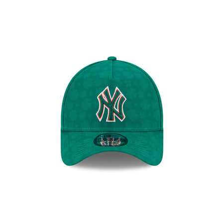 New York Yankees St. Patrick's Day 2025 9FORTY A-Frame Snapback Hat