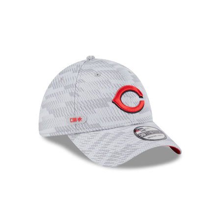 Cincinnati Reds 2025 Clubhouse Gray 39THIRTY Stretch Fit