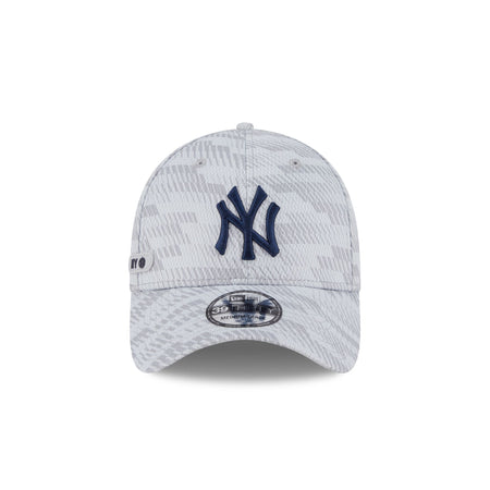 New York Yankees 2025 Clubhouse Gray 39THIRTY Stretch Fit