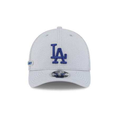 Los Angeles Dodgers 2025 Clubhouse Gray 9FORTY M-Crown Snapback Hat