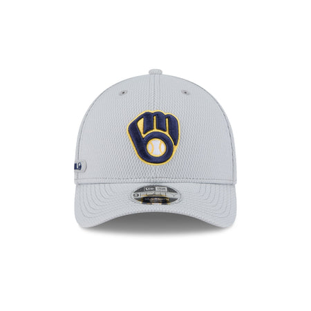 Milwaukee Brewers 2025 Clubhouse Gray 9FORTY M-Crown Snapback Hat