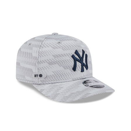 New York Yankees 2025 Clubhouse Gray 9FORTY M-Crown Snapback Hat