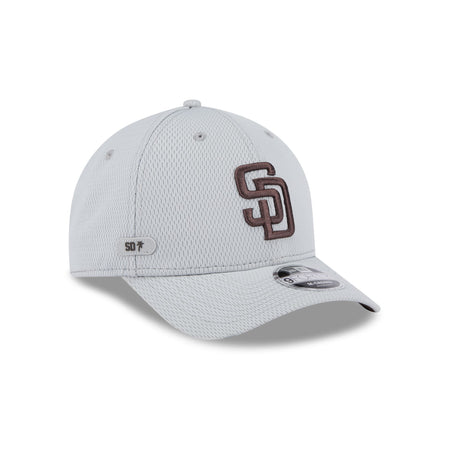 San Diego Padres 2025 Clubhouse Gray 9FORTY M-Crown Snapback Hat