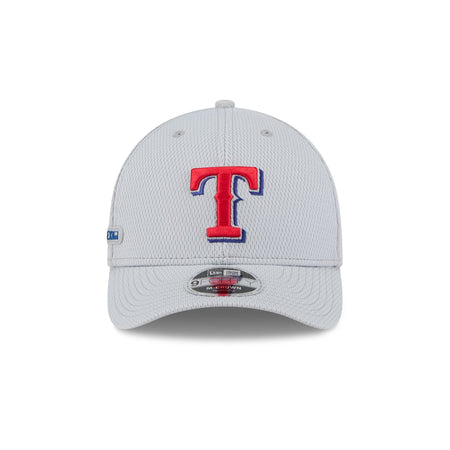 Texas Rangers 2025 Clubhouse Gray 9FORTY M-Crown Snapback Hat