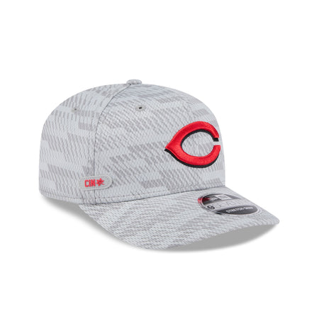 Cincinnati Reds 2025 Clubhouse Gray 9SEVENTY Stretch-Snap Hat