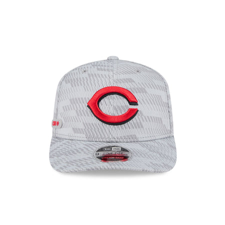 Cincinnati Reds 2025 Clubhouse Gray 9SEVENTY Stretch-Snap Hat