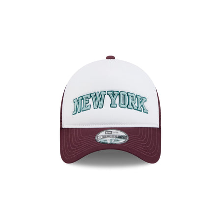 New York Knicks Optic White 9FORTY A-Frame Snapback Hat