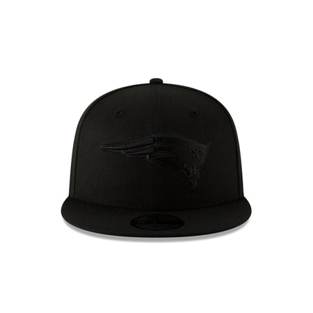 New England Patriots Basic Black on Black 9FIFTY Snapback