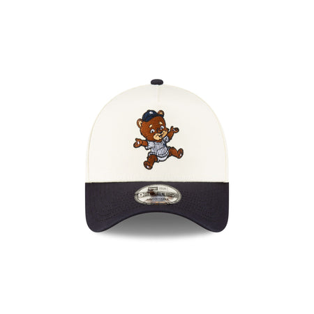 New York Yankees Mini Mascot 9FORTY A-Frame Snapback Hat