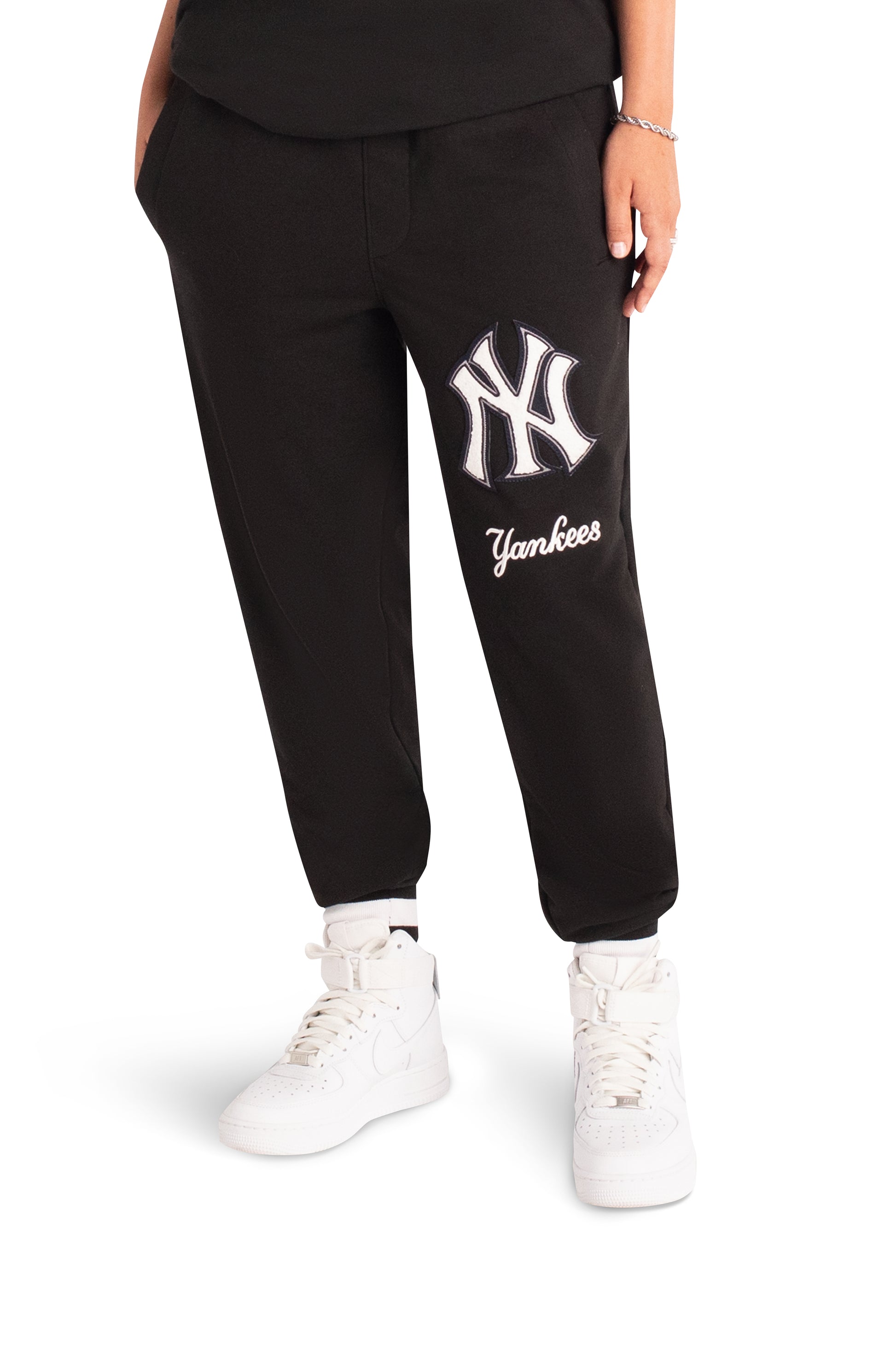 Official New York Knicks Ladies Pants, Leggings, Pajama Pants