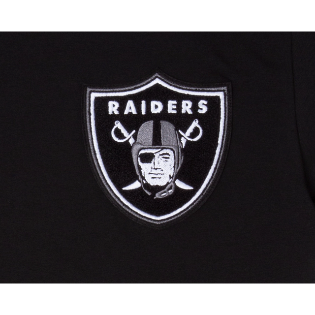 New Era Men's Las Vegas Raiders NFL Logo Tank Top Sleeveless Tee Logo  White New