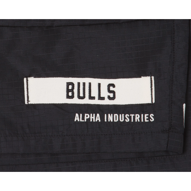 – Bulls Shorts New Cap Era Chicago Alpha X Industries