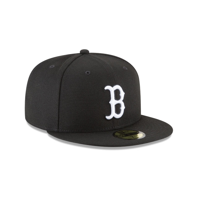 Black red shop sox hat