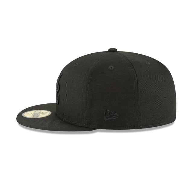 Atlanta Braves Blackout Basic 59FIFTY Fitted Hat New Era Cap