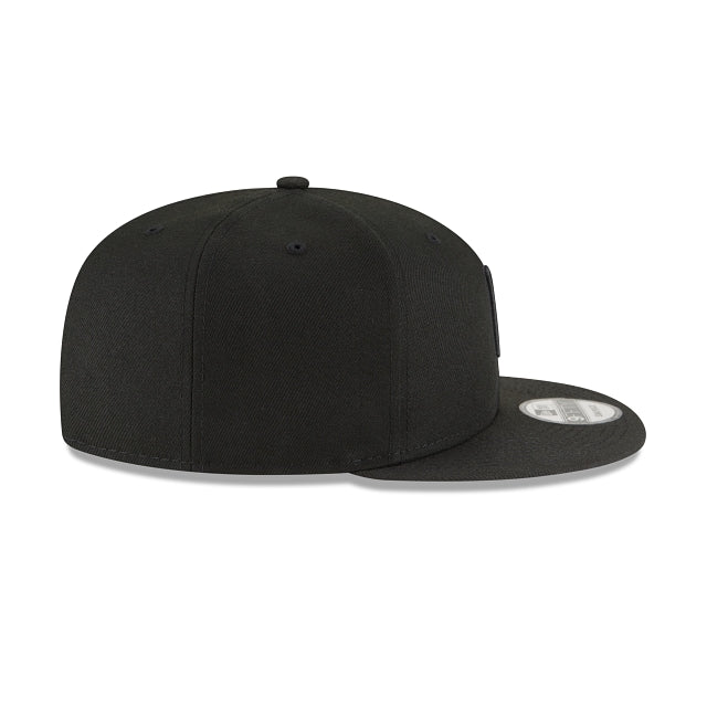 Cleveland Guardians Blackout Basic 9FIFTY Snapback Hat – New Era Cap